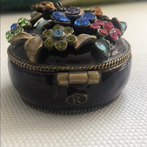 Flower Trinket / Pill box Ceramic - Picture 6 of 7